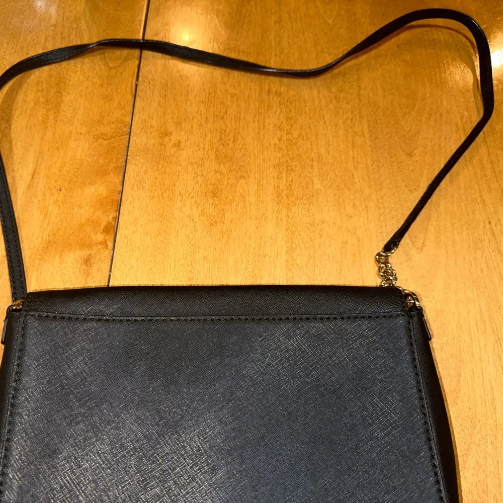 KATE SPADE Black & Gold Crossbody